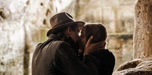 马丁恋情在线观看,一场跨越时空的浪漫邂逅  第1张